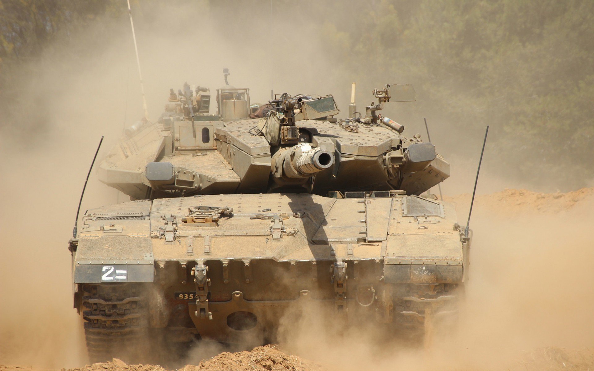 费兰托雷斯助攻不断，皇马左路攻击力满满，皇马左后卫托雷斯