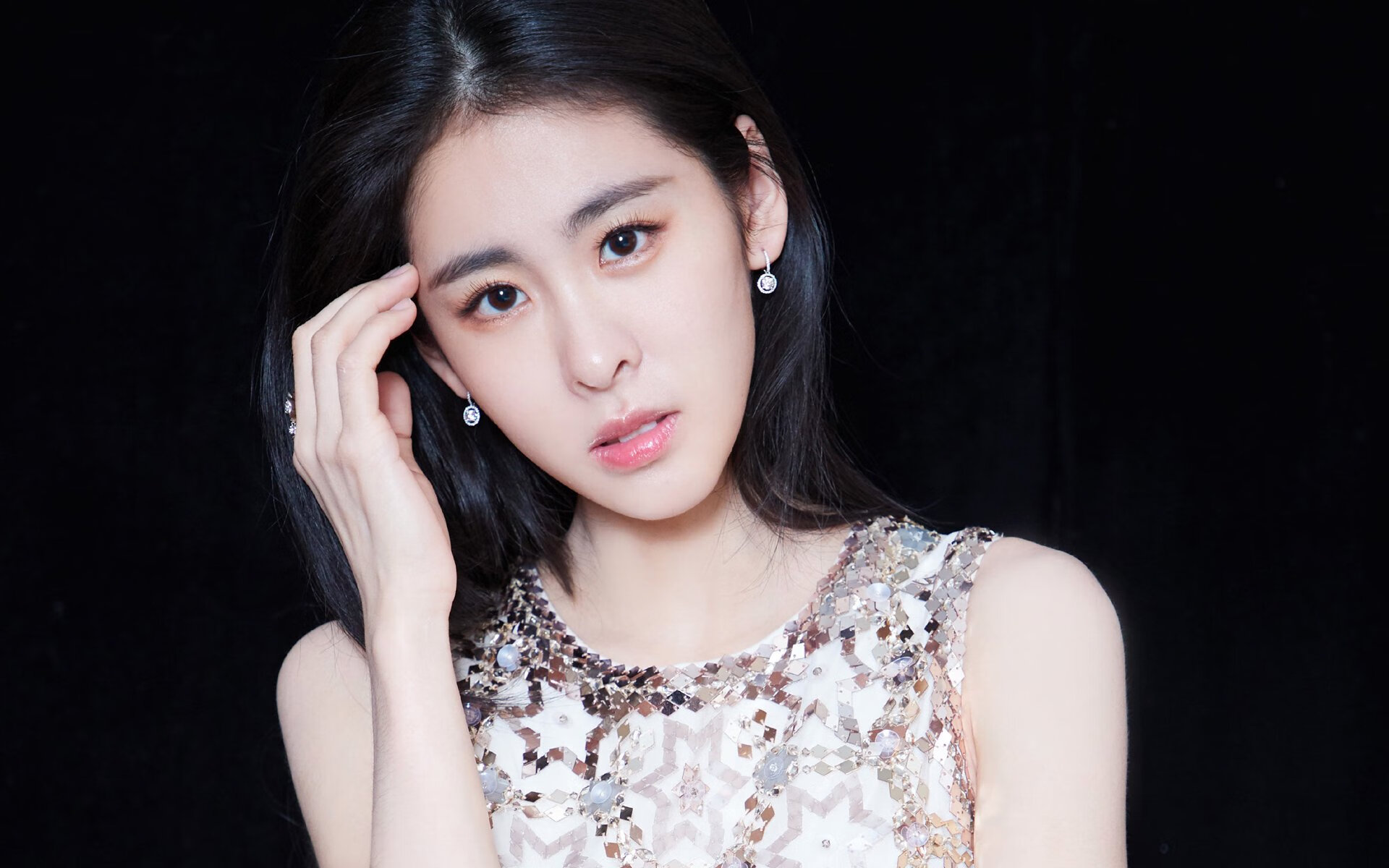 新的橄榄球商业化模式,哪些队伍将受益最大?,橄榄球市场