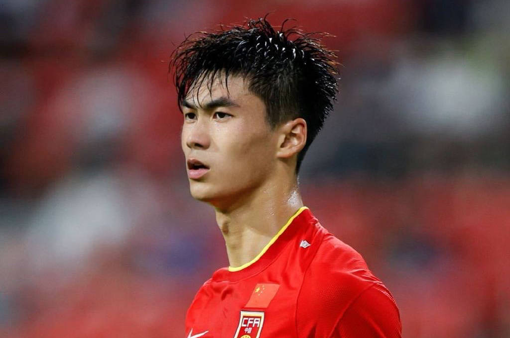 包含B体育平台:吴少聪：欧洲联赛对中国球员的挑战与机遇：文化、技术与战术的词条