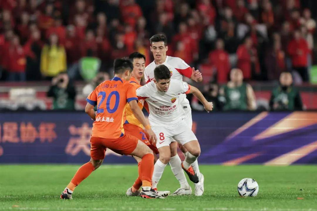 包含B体育平台:上海海港队引援策略分析:内外援结合,打造冠军阵容的词条 包含B体育平台:上海海港队引援策略分析:内外援结合,打造冠军阵容的词条