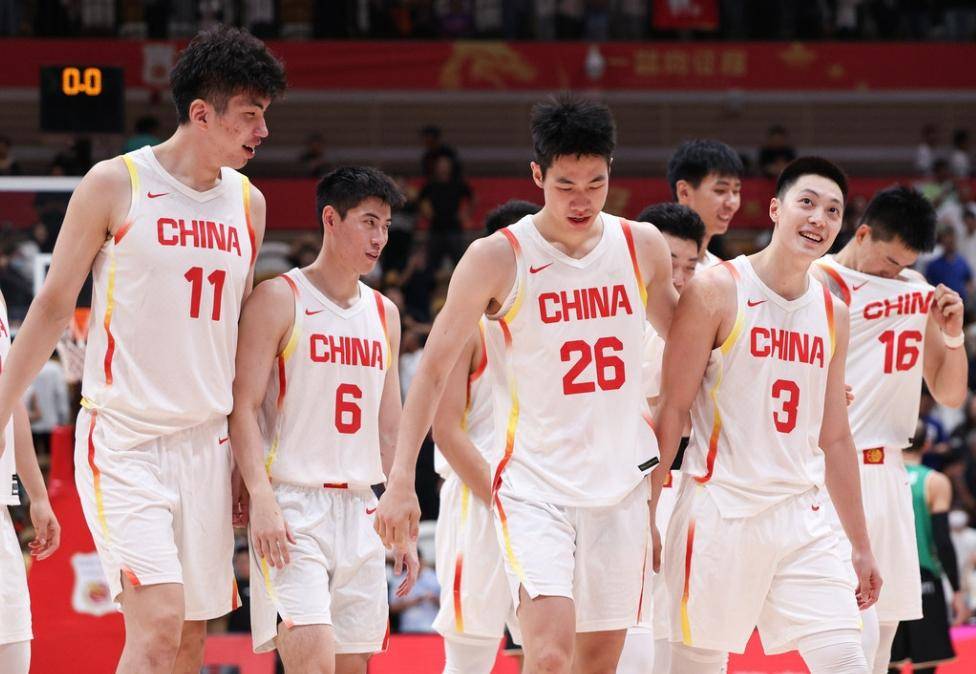 包含B体育官方网址：中国男篮：亚洲杯备战，磨合阵容，提升实力，力争佳绩的词条