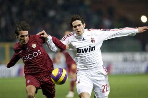 B体育官方网站:意甲雷吉纳的进攻火力与战术调整的简单介绍 B体育官方网站:意甲雷吉纳的进攻火力与战术调整的简单介绍