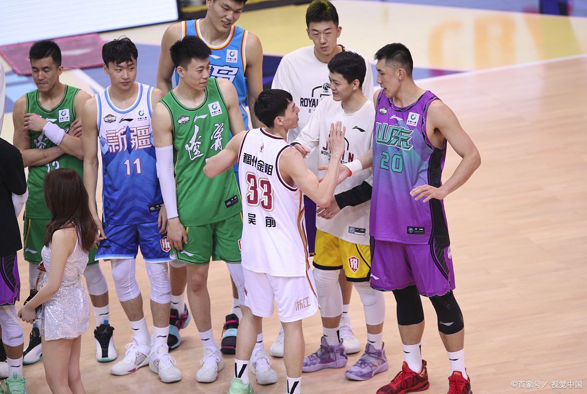 包含B体育:体育明星感情生活，备受关注的词条