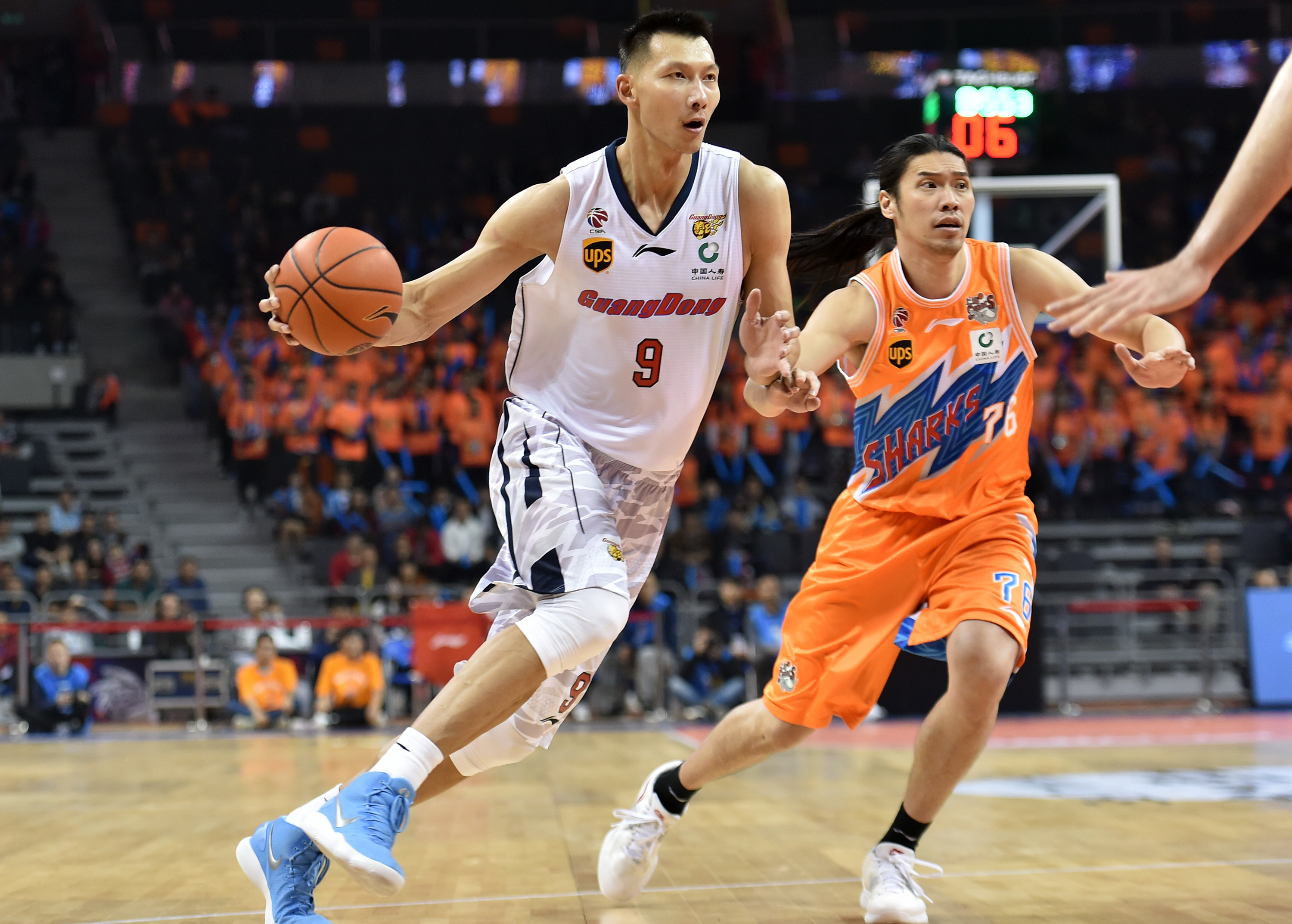 B体育官方网址：篮球评论员生存之道：专业知识与独特视角的简单介绍